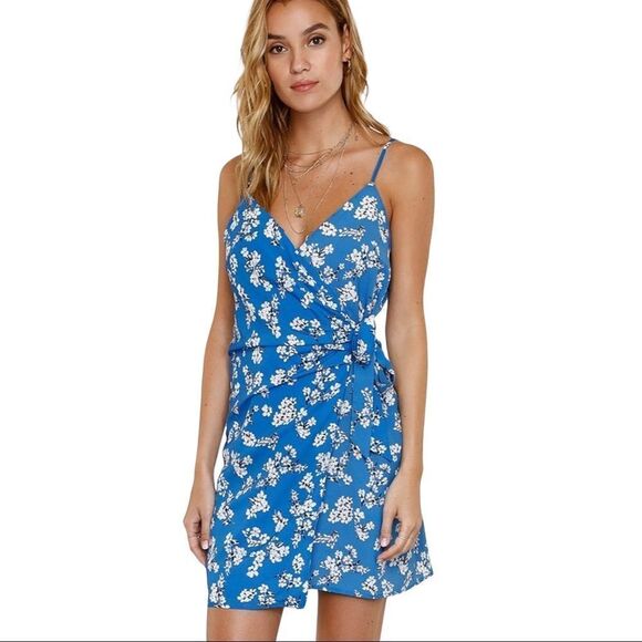 NWT Heartloom Paige Wrap Dress - Picture 1 of 12